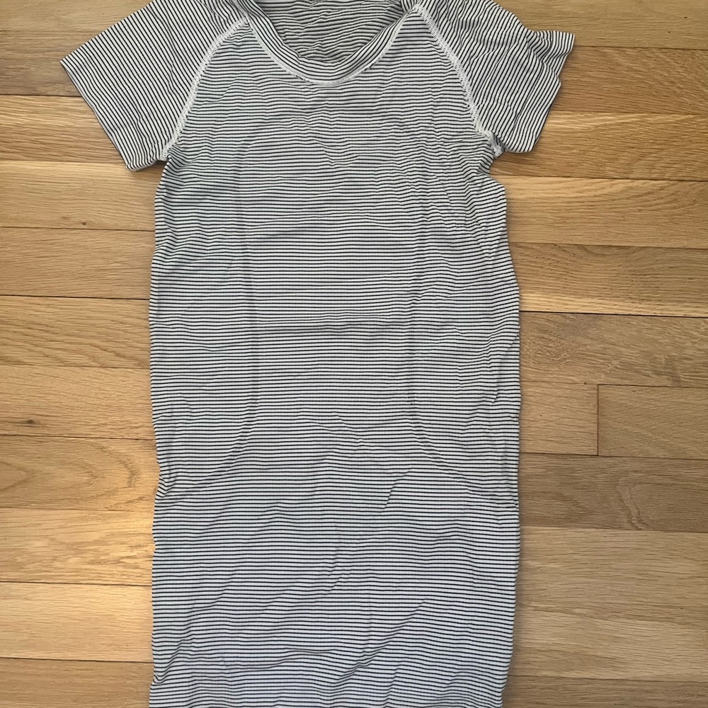 lululemon athletica Striped Top - Black and White